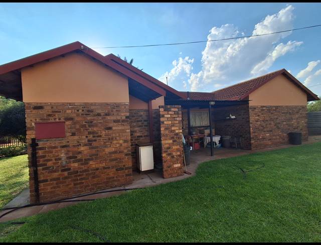 4 BEDROOM FREESTANDING SOLD IN RANDLESPARK
